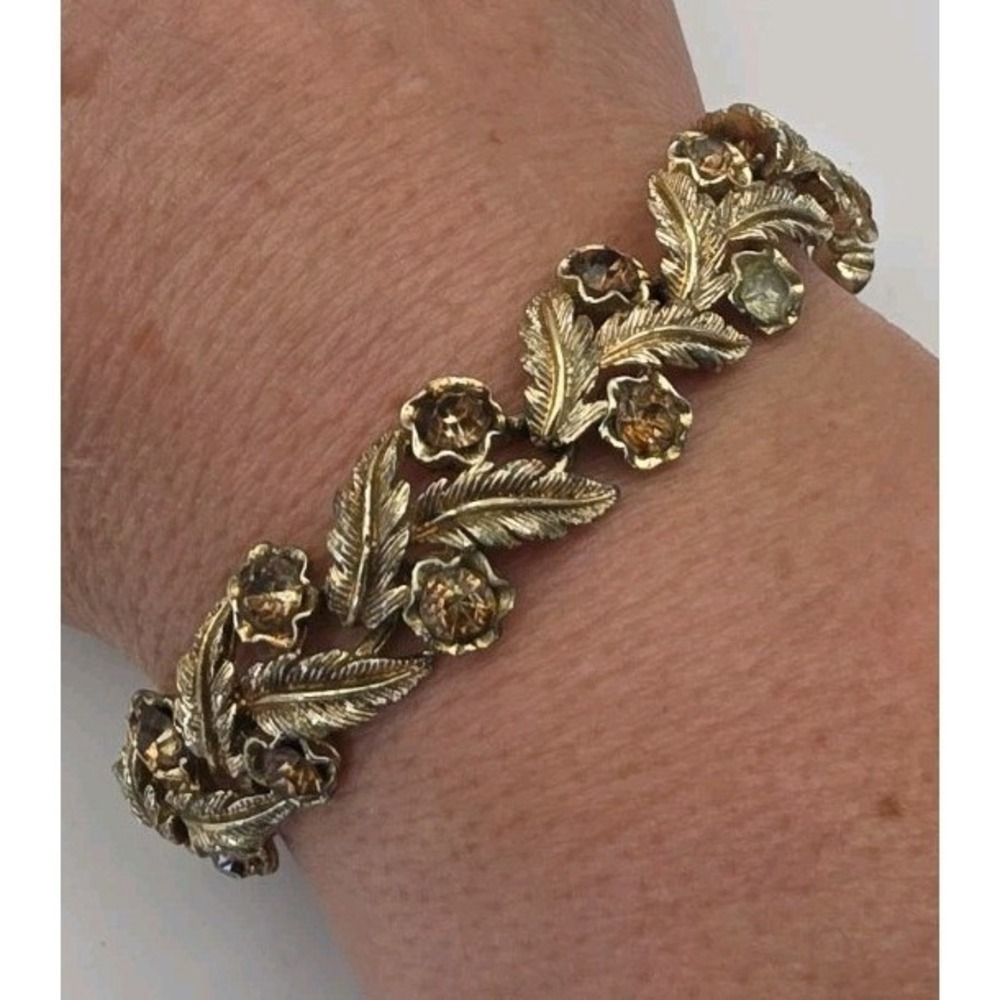 Coro Gold Tone Floral Leaf Rhinestone Vintage Retro Link 7" Bracelet MCM 1950s